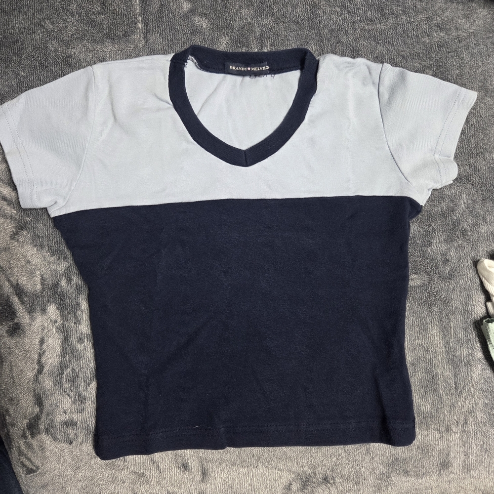Brandy Melville Dark Blue and Light Gray V-Neck Top